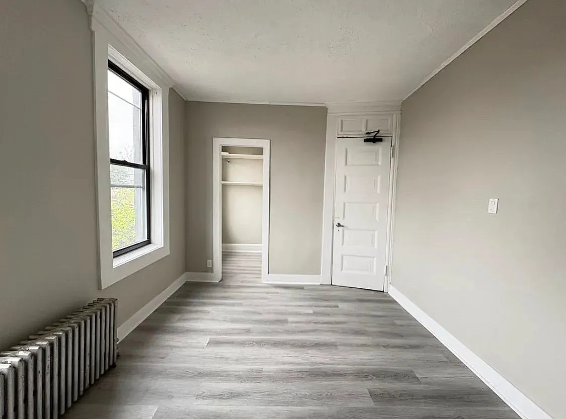 2 bed, $2,300 — Photo 2