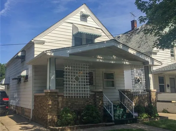 3526 W 50th St, Cleveland, OH 44102