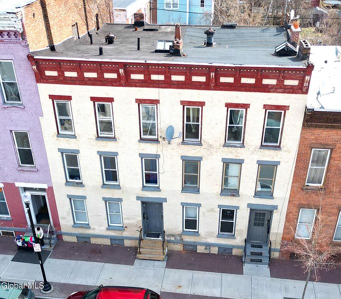 2nd image of 278-280 4th Street