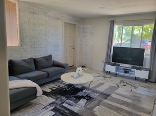 433 Sanford Rd, Santa Rosa, CA 95401