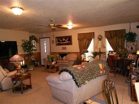 4th image of 6759 Hansen Blvd