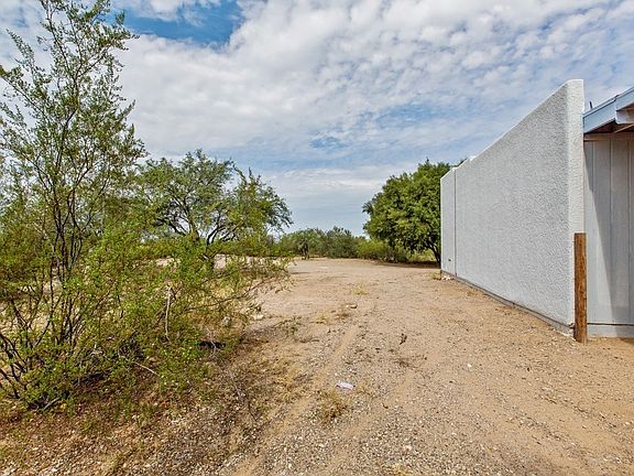 3rd image of 16253 S Petrified Forest Dr