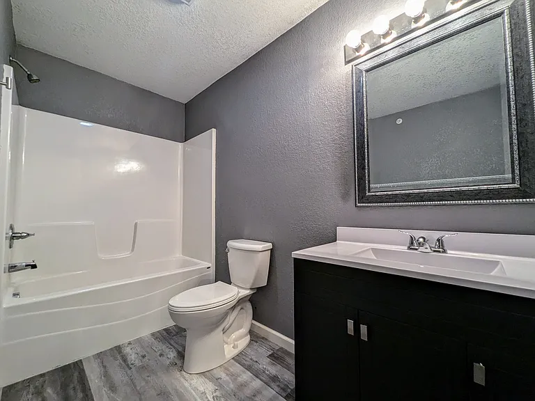 1317 B Ave W #24 — Photo 7