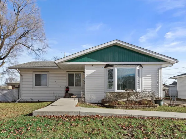 8625 16th AVENUE, Kenosha, WI 53143