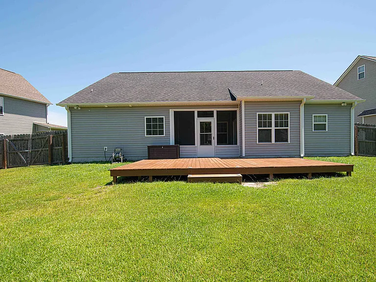 125 Bridgeport Dr — Photo 37