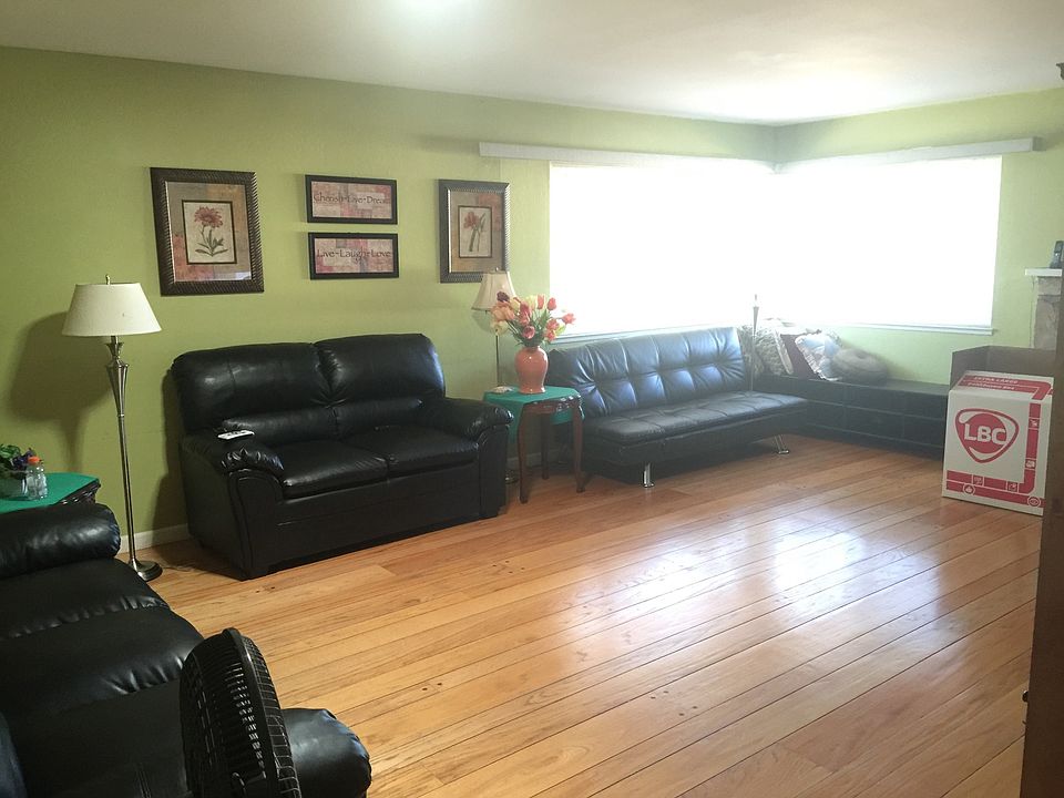 2nd image of 1150 Saint Francis Dr