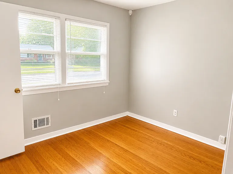 6207 Middlerose Cir — Photo 6