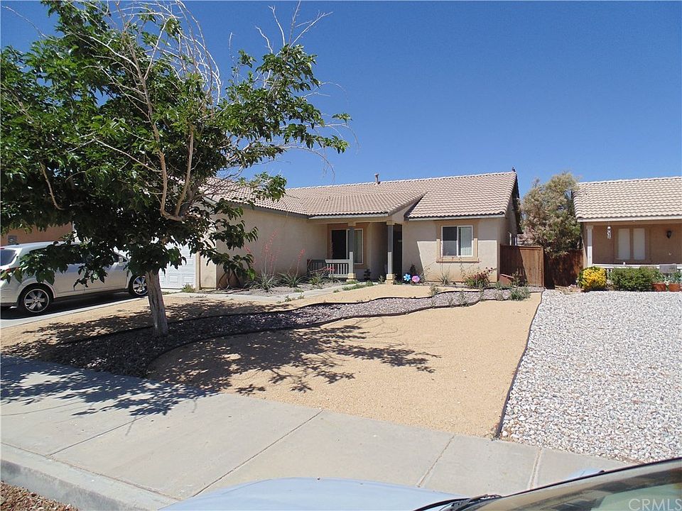 1st image of 15372 Lassen Dr