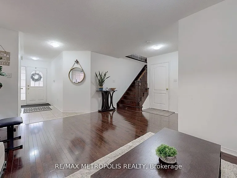 1505 Pennel Dr #UPPER — Photo 12