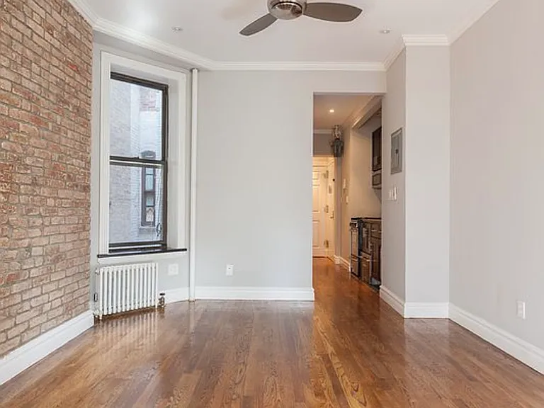 250 Mott St #8 — Photo 3