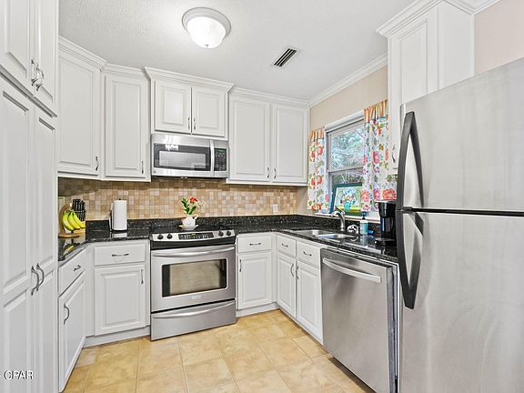 5th image of 2723 Sherwood Dr