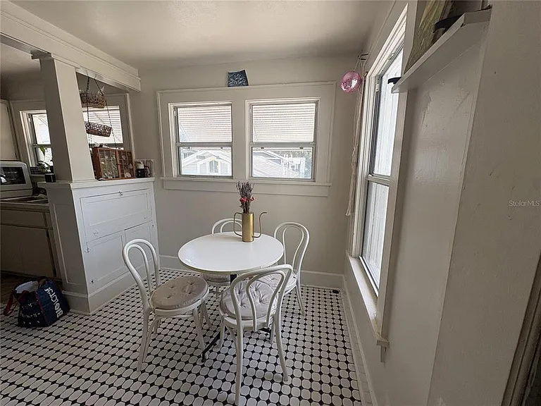620 5th St N #1/2 — Photo 4