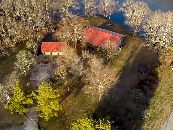 3rd image of 118 Shoreline Dr