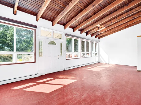 6015 Independence Avenue image 32 of 85