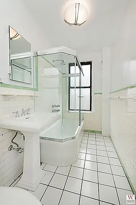 Rented by Wohlfarth & Associates Inc | media 5