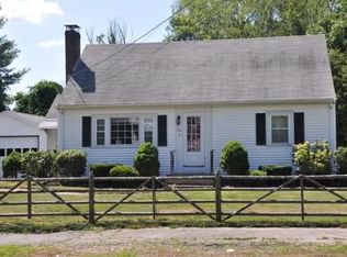 52 Gill St, Walpole, MA 02081