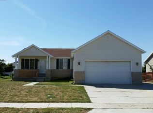 224 E 1450 N, Layton, UT 84041
