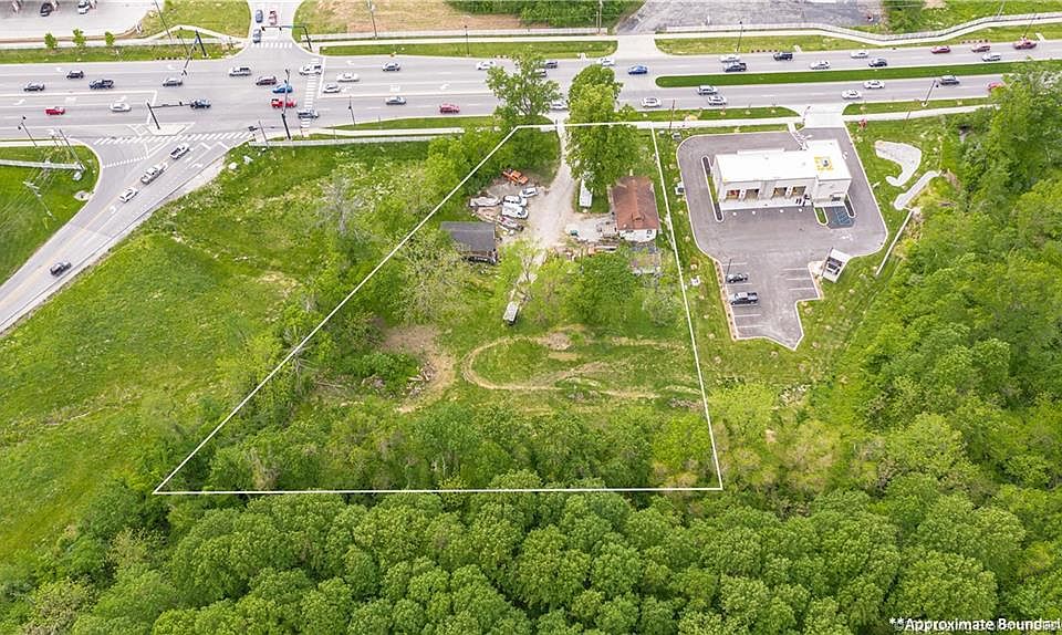 3414 E 10th St, Jeffersonville, IN 47130 Zillow