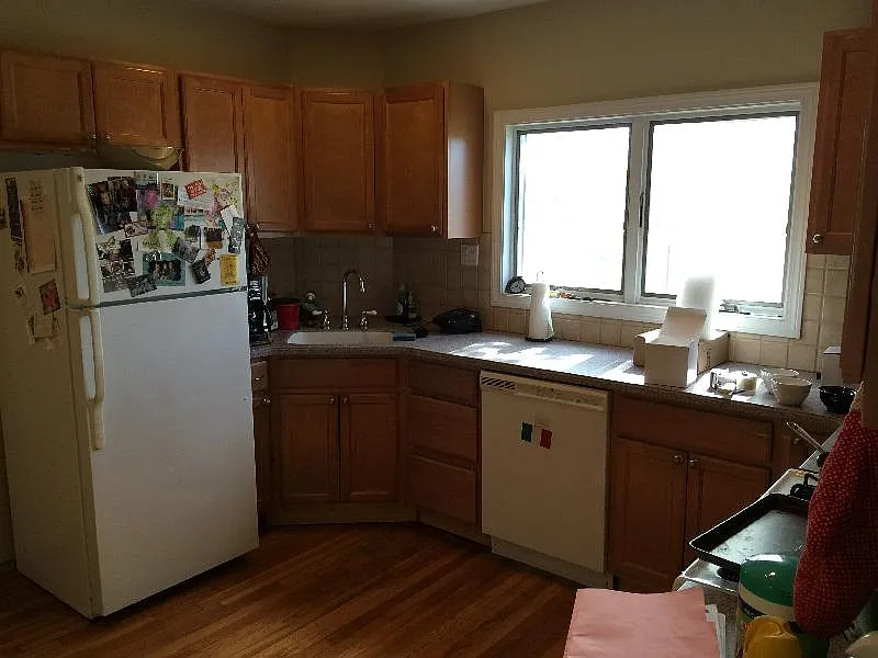 4 bed, 1300 sqft, $4,900 — Photo 2