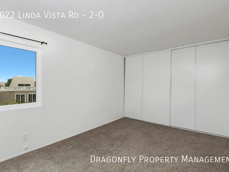 8022 Linda Vista Rd #2O — Photo 19