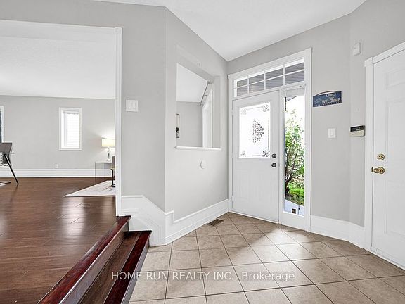 4th image of 14 Spur Ave