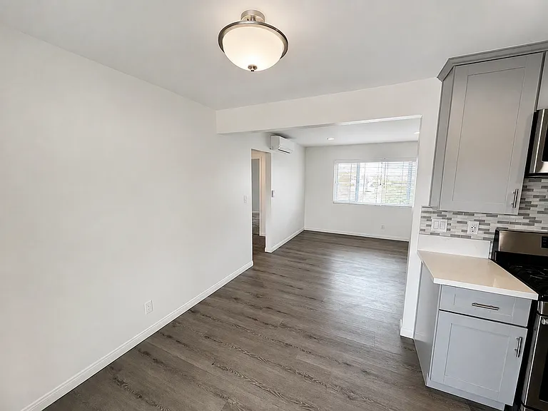 Casa Madrid Apartments — Photo 34