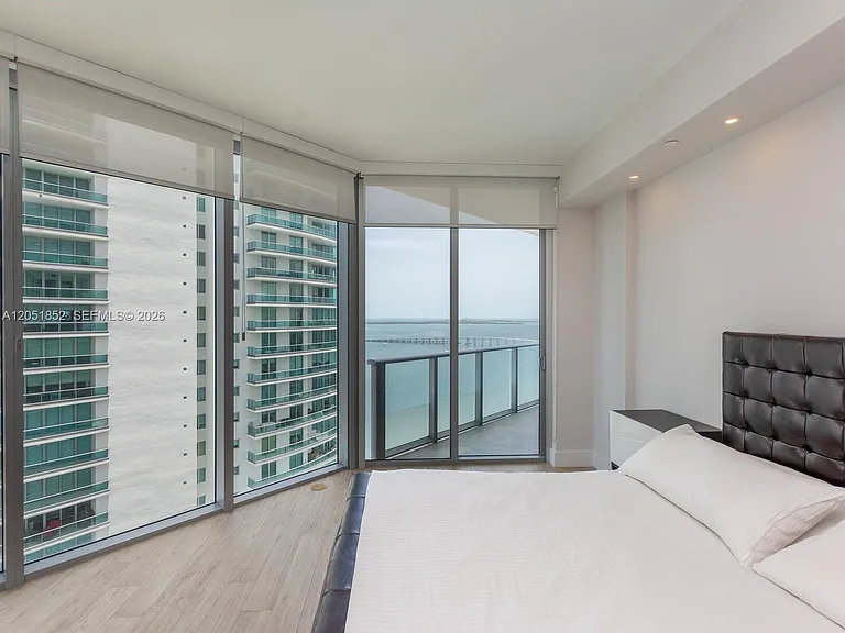 1300 Brickell Bay Dr #3804 — Photo 58