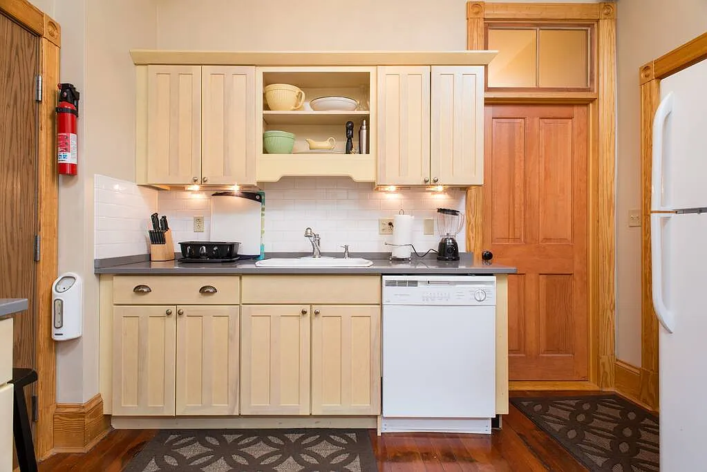 1 bed, $1,750 — Photo 3