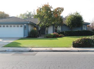 6613 Columbia Ln, Bakersfield, CA 93309