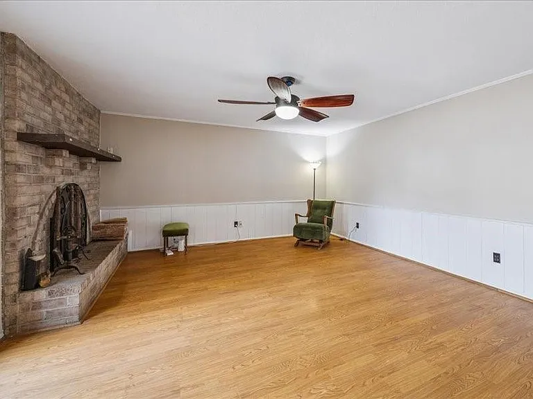 3902 Broken Elm Dr — Photo 9