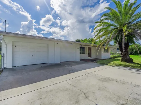 605 BARNES PARKWAY, NOKOMIS, FL 34275