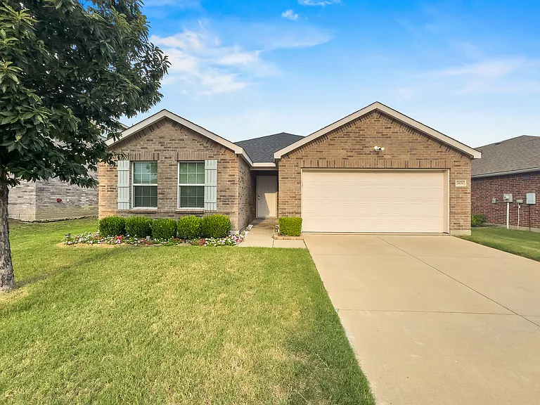 1809 Christopher Creek Dr — Photo 29