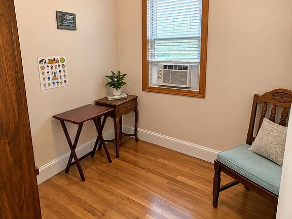 5th image of 45 Myrtle Avenue