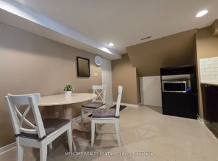 121 Angus Dr, Toronto, ON M2J 2W9