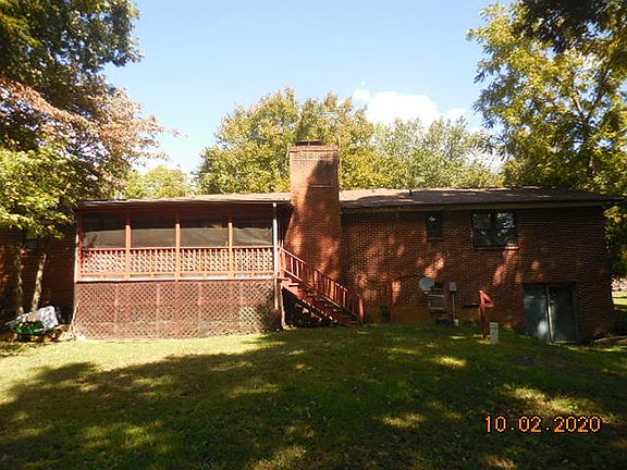 5th image of 3922 Gamble Ln