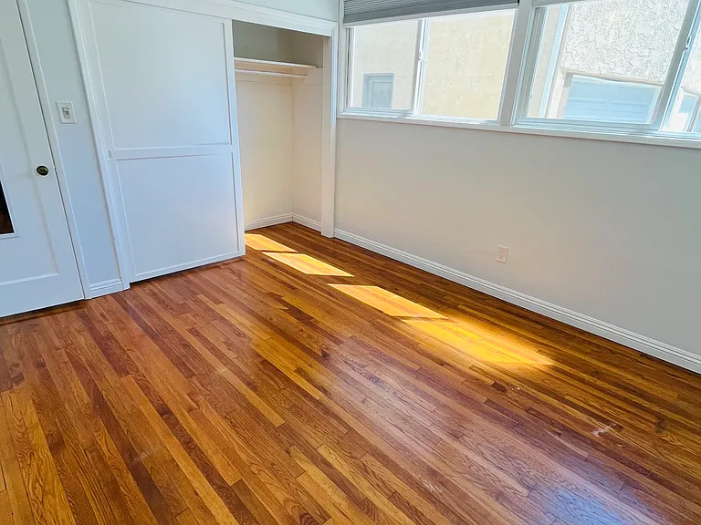 237 Bonair St — Photo 12