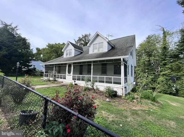 282 Dresser Ave, Prince Frederick, MD 20678