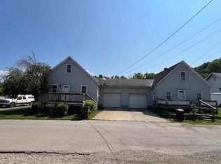 101 Winter St, Aurora, IN 47001