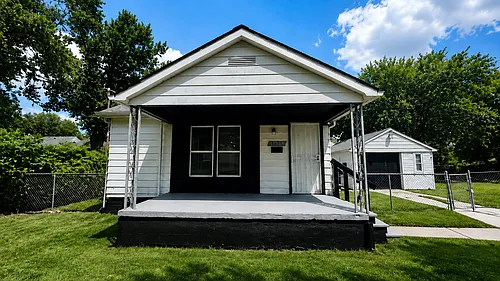 11334 Sussex St Photo 1