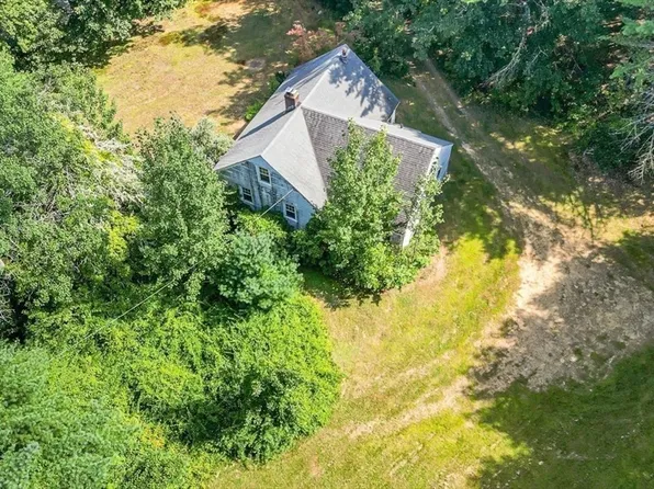 74 River Rd, Sturbridge, MA 01566