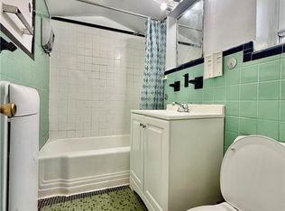 2043 W 10th St #2A, Brooklyn, NY 11223