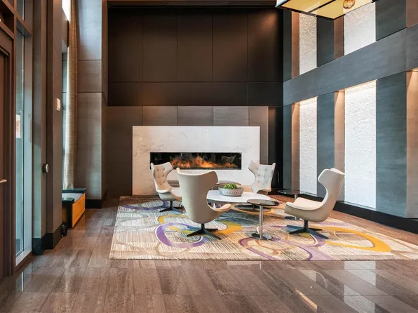 The Avant at Reston Town Center