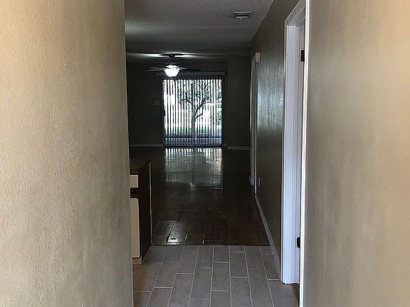 4th image of 500 E El Rancho Rd #17