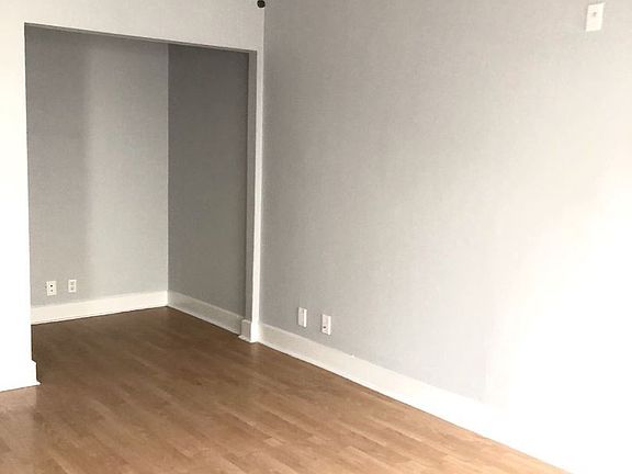 3rd image of 1821 S Main St APT 414