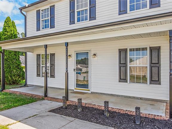 4th image of 1801 Antler Ct