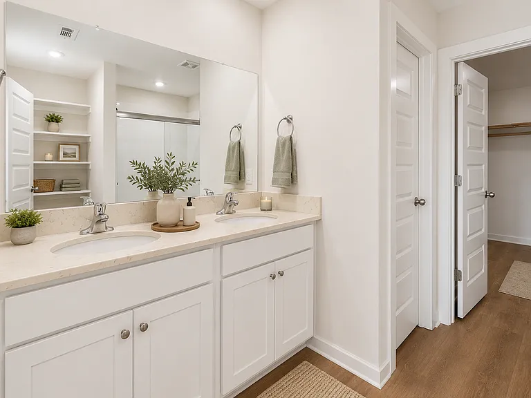 4565 W Triangle St — Photo 12