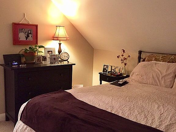 Master bedroom - upstairs