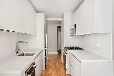 Rented by Akelius Real Estate Management