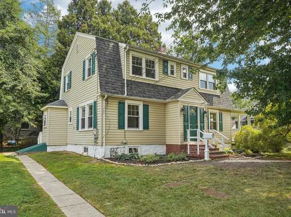 303 E Moreland Ave, Hatboro, PA 19040