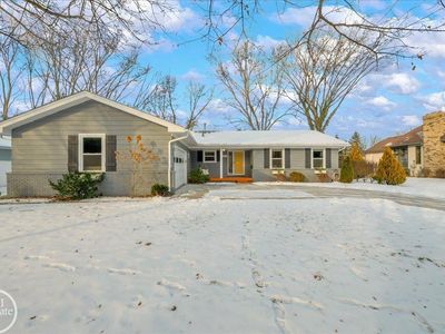 1155 N 6th St, Saint Clair, MI, 48079